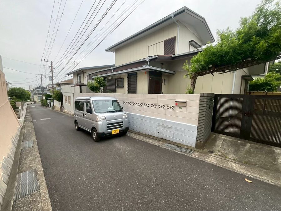 横須賀市森崎 解体前の木造2階建て